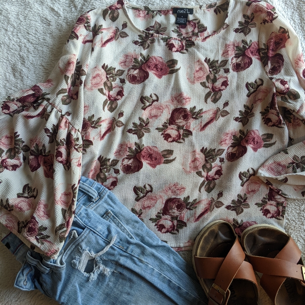 Rue 21 Floral Top